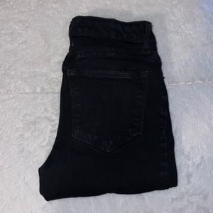 Black Skinny Jeans